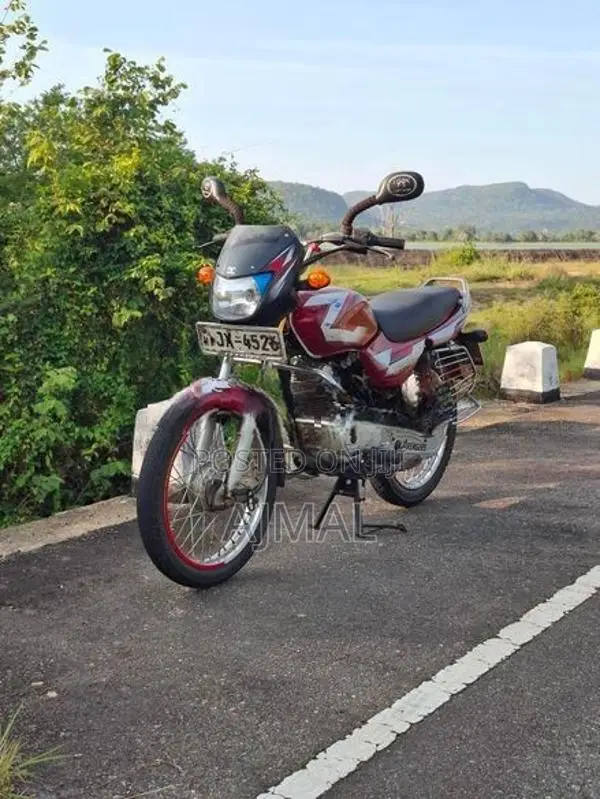Bajaj CT100 2004