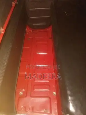 Bajaj RE 2015