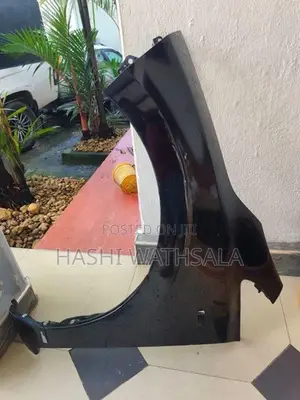 Nissan Leaf Fender