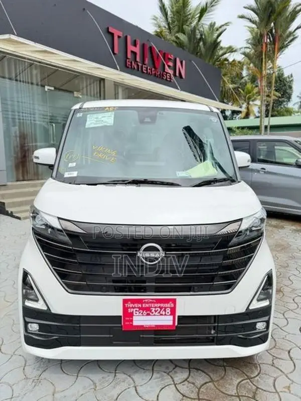 Nissan Roox 2024