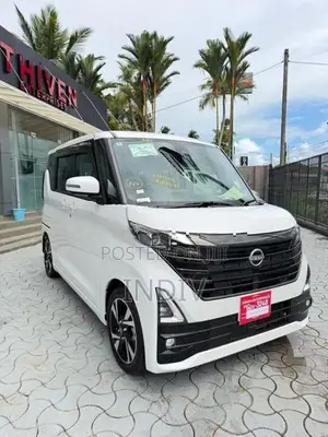 Nissan Roox 2024