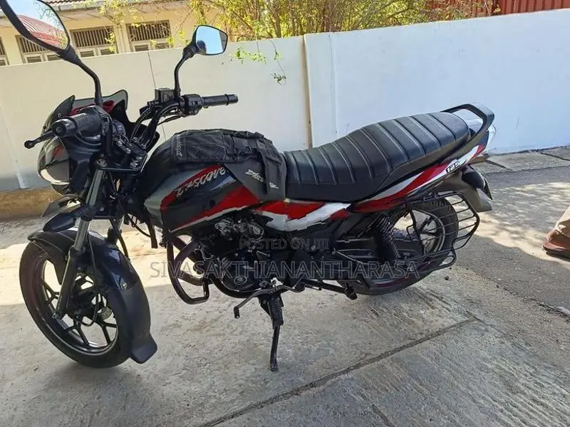 Bajaj Discover 125 2023