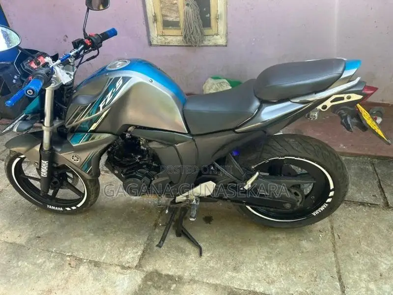 Yamaha FZs V2 2019