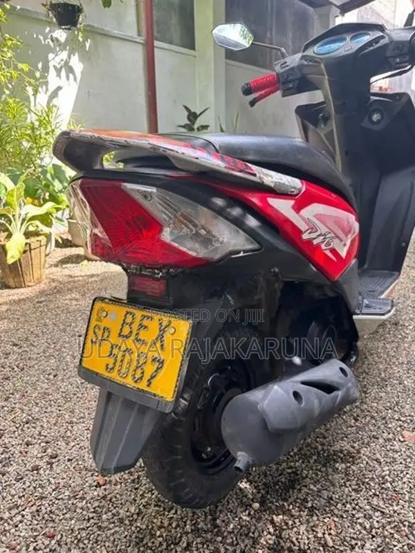 Honda Dio 2017