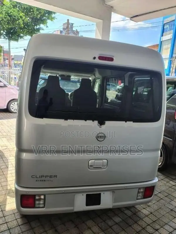 Nissan Clipper 2024