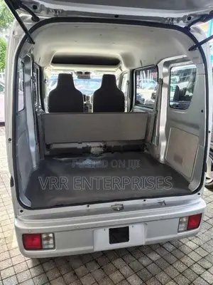 Nissan Clipper 2024