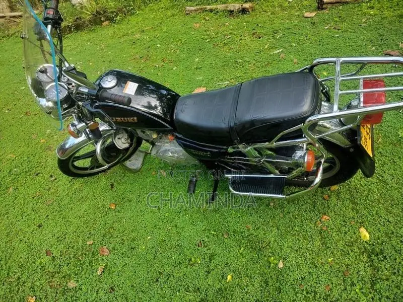 Suzuki GN 125 2010