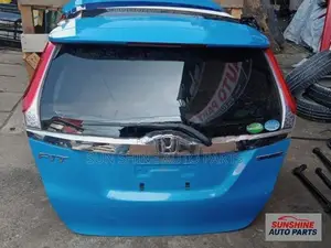 Honda Fit GP 5 Dicky Door Complete