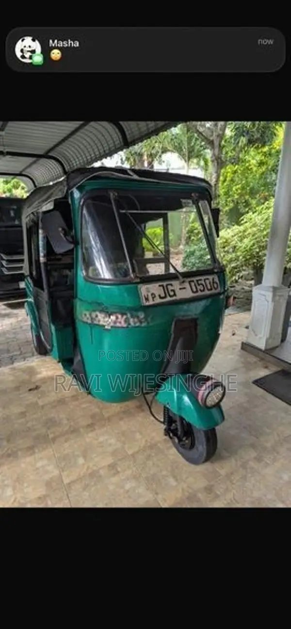 Bajaj RE Three wheelers 2004