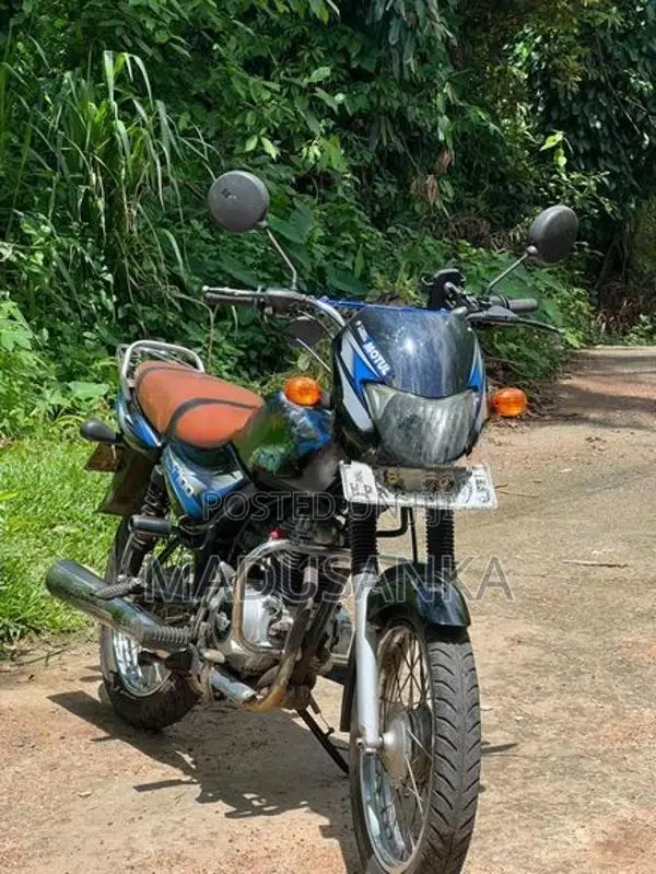Bajaj CT100 2007