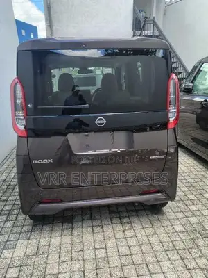 Nissan Roox 2024