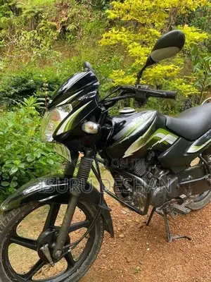 TVS Metro 2016