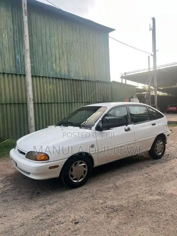 Ford Festiva 1995