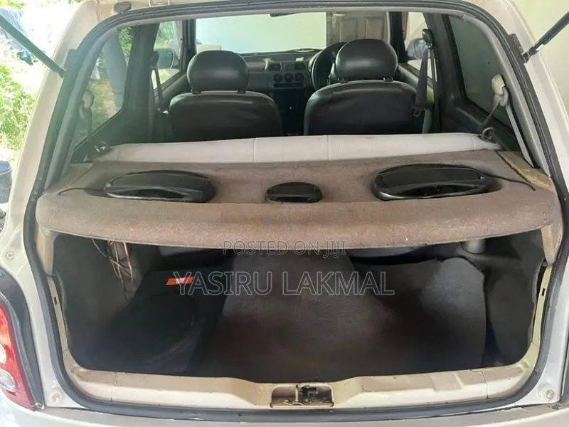 Nissan March K 11 1993
