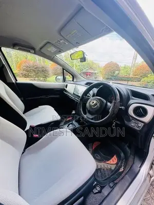 Toyota Vitz 2011