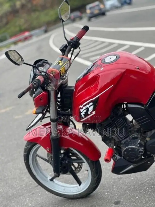 Yamaha FZS V1 2011