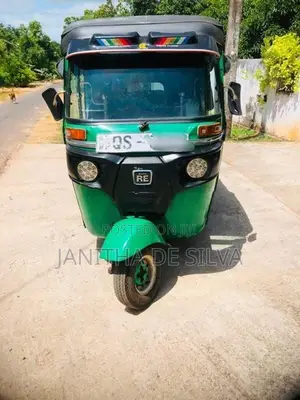 Bajaj RE Three Wheeler 2009