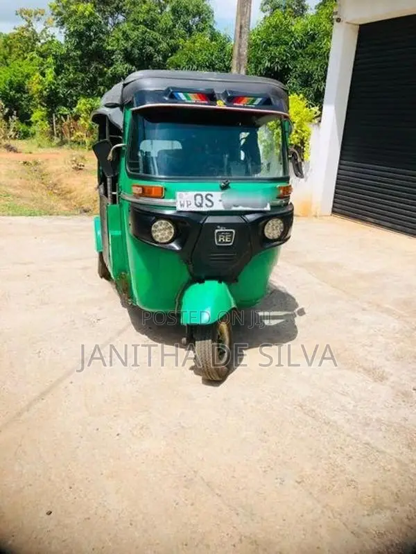 Bajaj RE Three Wheeler 2009
