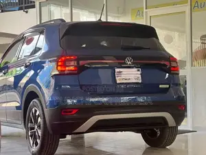 Volkswagen T-Cross 2023