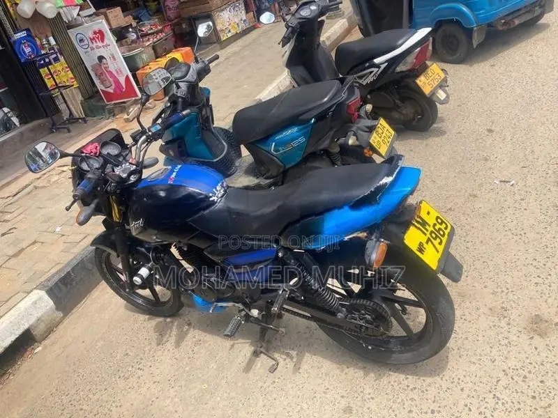 Bajaj Pulsar 180 2007