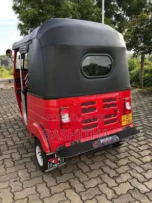 Bajaj RE 2008
