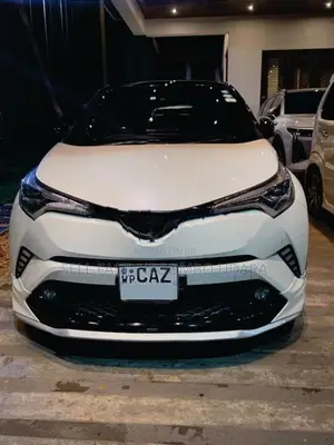 Toyota CHR NGX50 2018