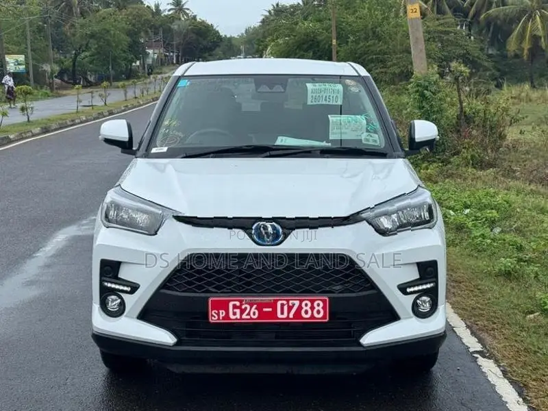 Toyota Raize Z Hybrid 2025