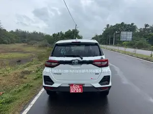 Toyota Raize Z Hybrid 2025