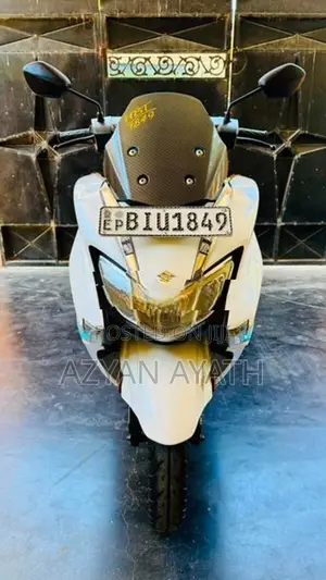 Suzuki Burgman 125 2020