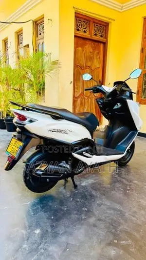 Suzuki Burgman 125 2020