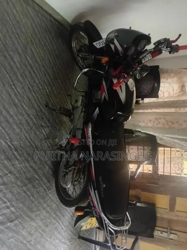 Bajaj CT100 2007