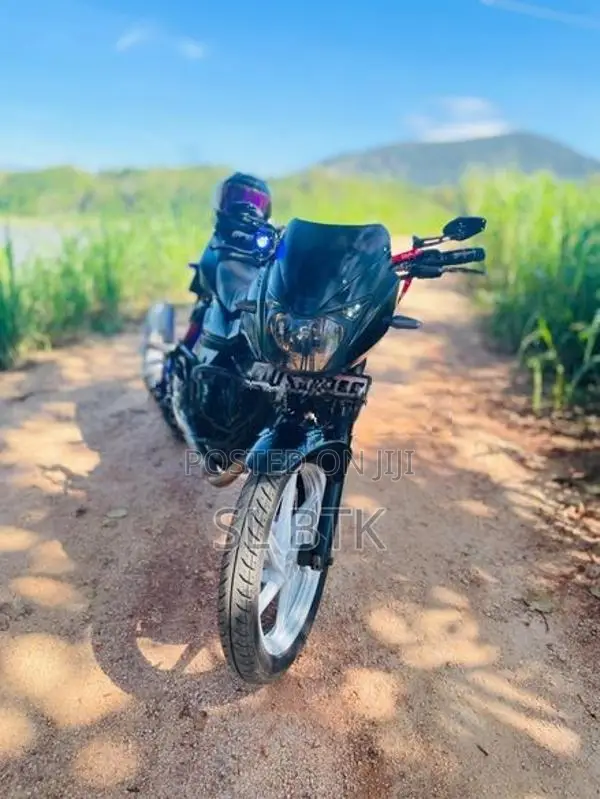 Bajaj Pulsar 200 2008