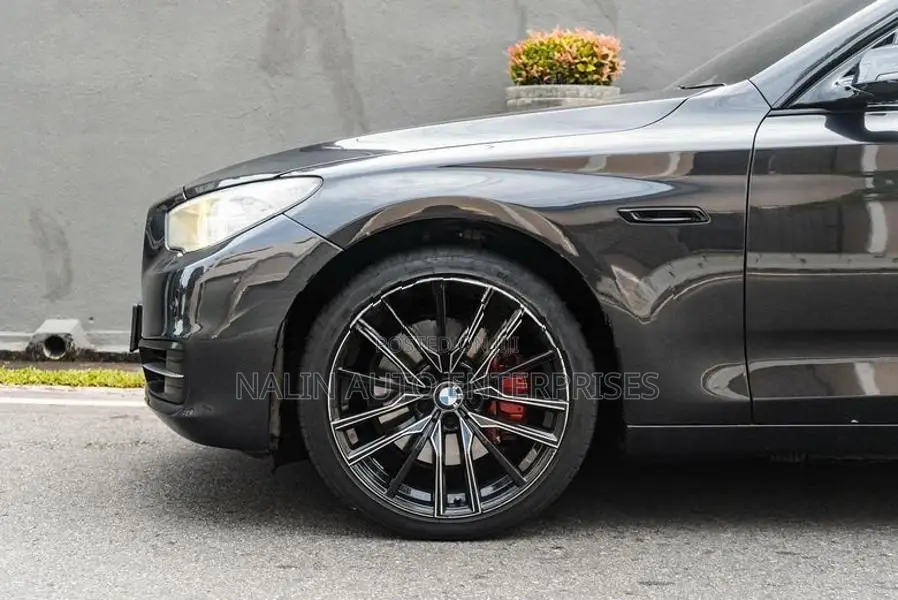 BMW 520d GT 2013