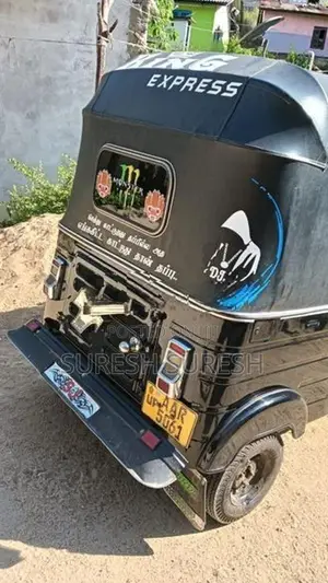 Bajaj RE 2014