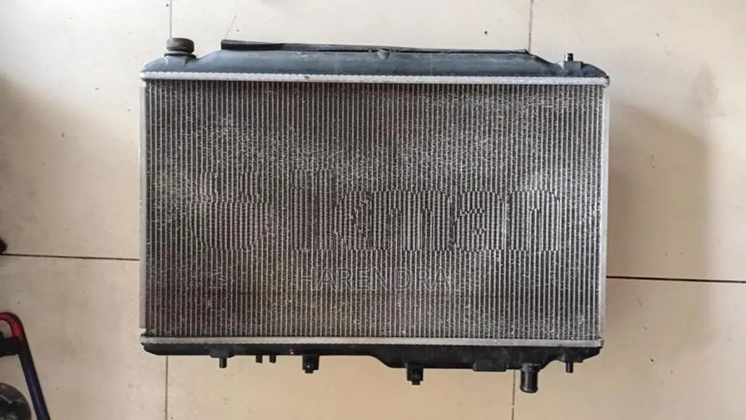 Honda Vezel Ru3 Radiator with 2 Fans Coolent Bottle