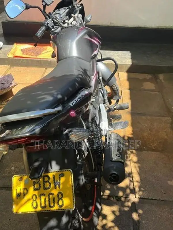 Bajaj Discover 125 2015