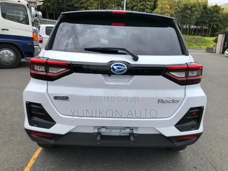 Daihatsu Rocky G HEV 2026