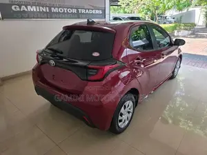 Toyota Yaris G BSM 360 LED 2026