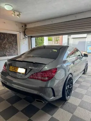 Mercedes Benz CLA 200 AMG 2014