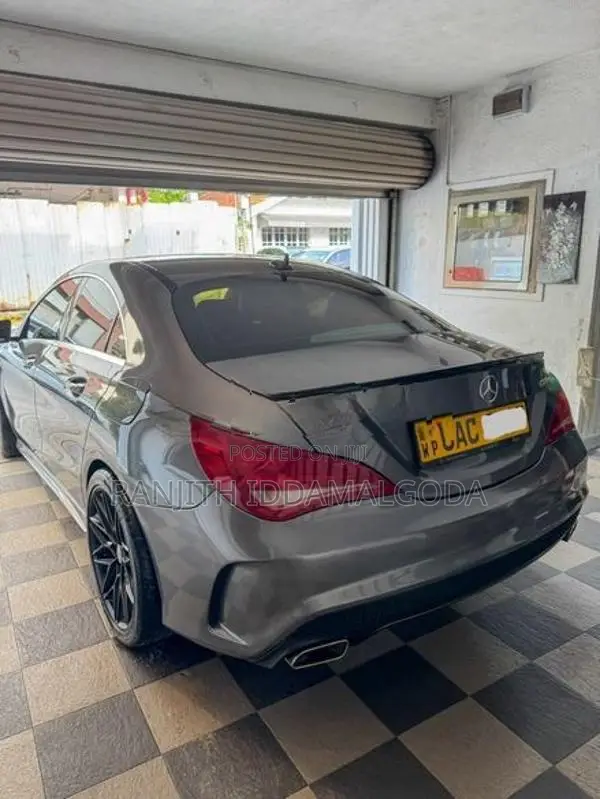 Mercedes Benz CLA 200 AMG 2014