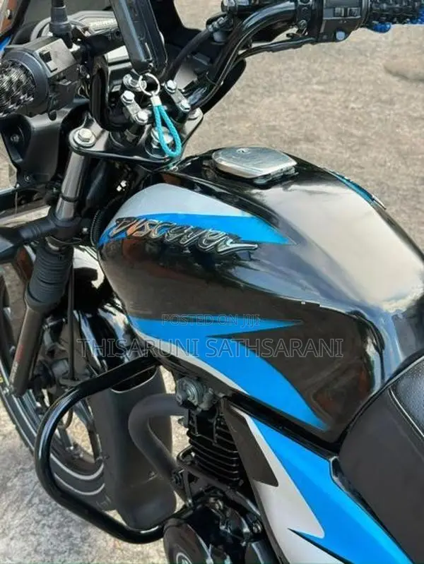 Bajaj Discover 125 2023