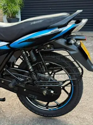 Bajaj Discover 125 2023