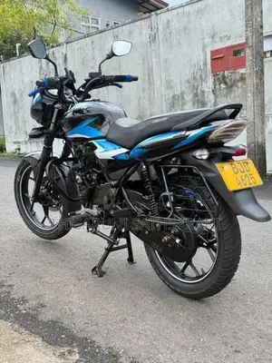 Bajaj Discover 125 2023