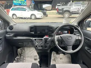 Daihatsu Mira ES L 2025