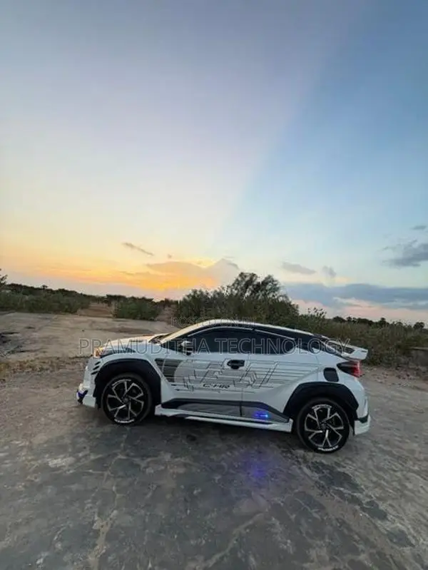 Toyota CHR NGX 50 2019