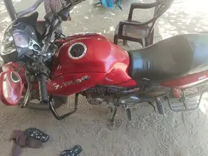 Hero Hunk 160R 2013