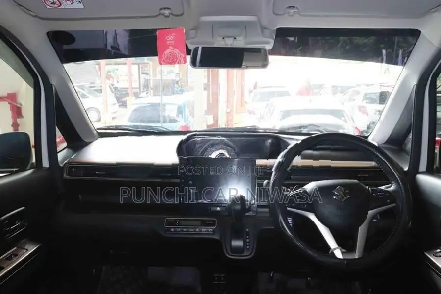 Suzuki Wagon R Custom Z 2023