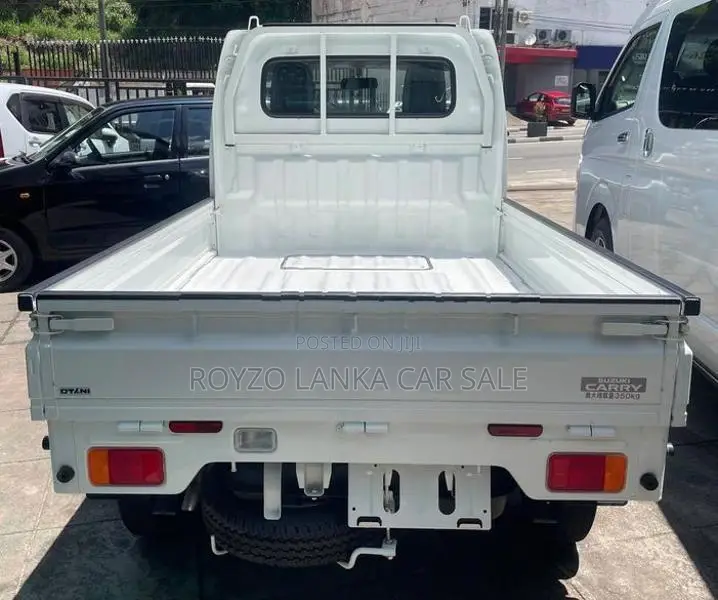 Suzuki Carry 2022