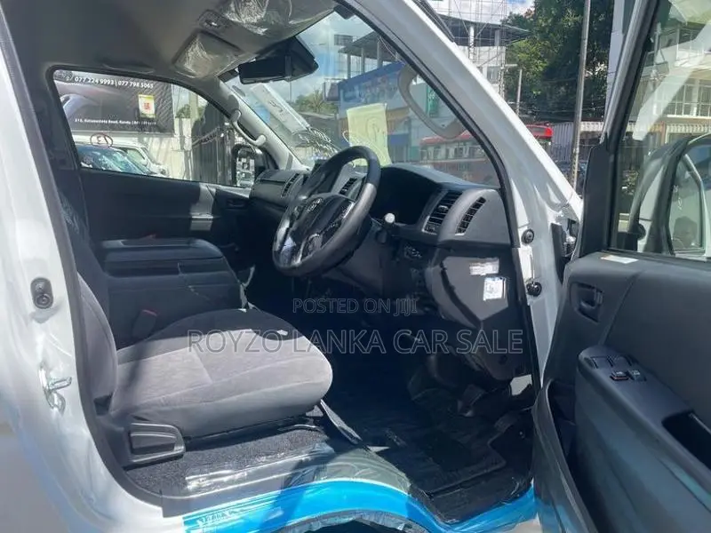 Toyota Pixis Truck 2024