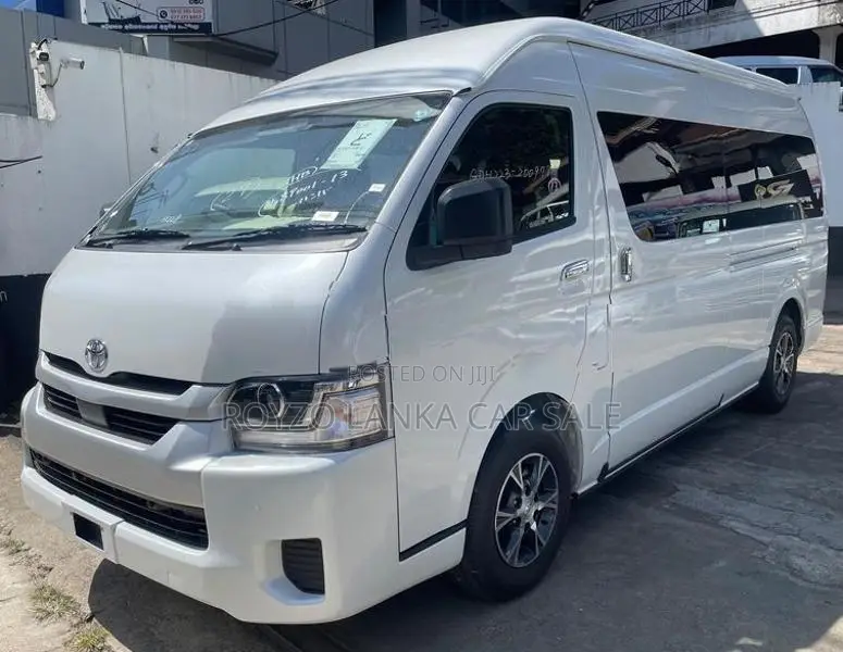 Toyota Hiace GDH223 High RooF Van 2026